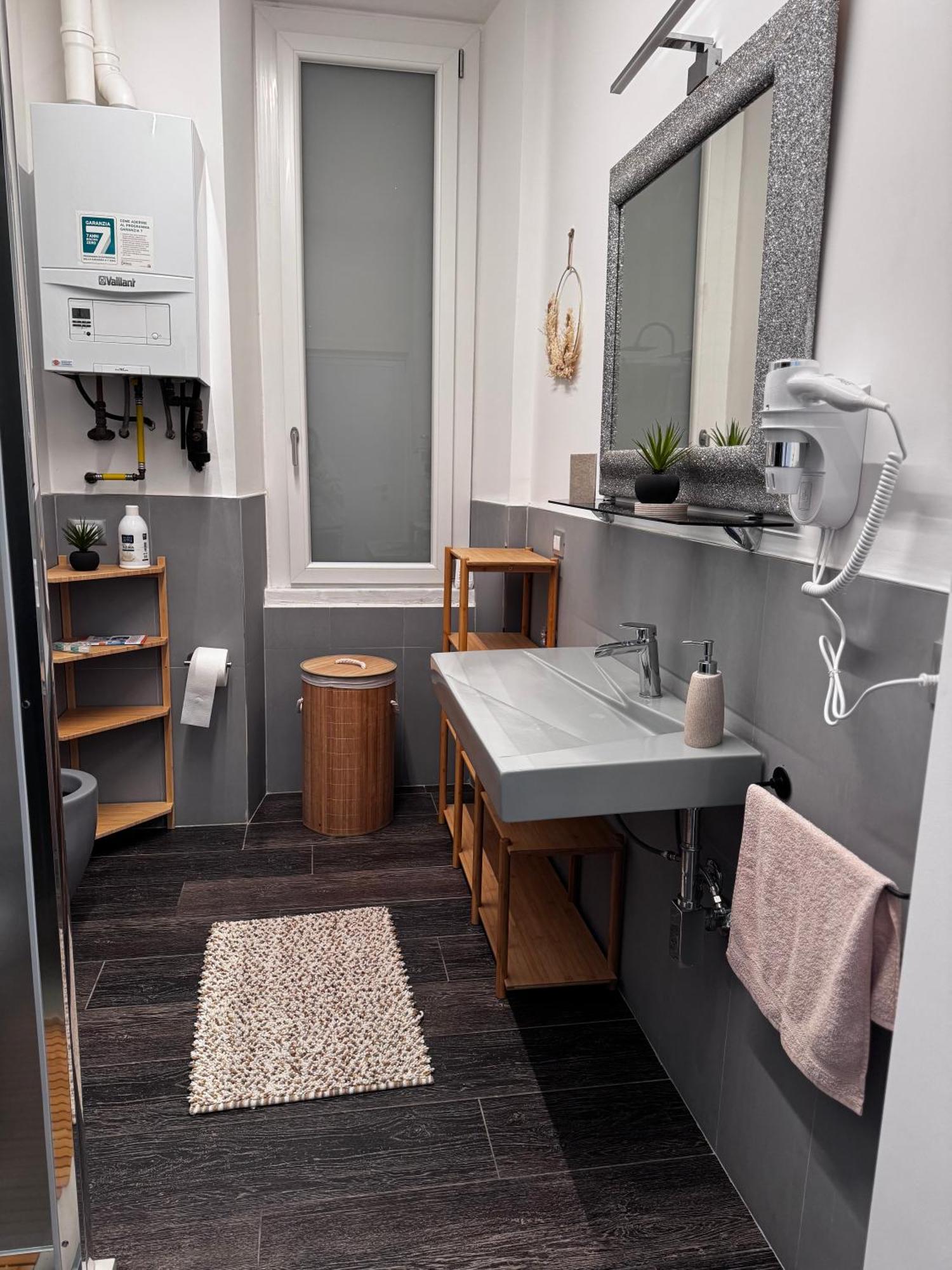 Residenze 'Il Conte' Hotel Пескара Екстериор снимка
